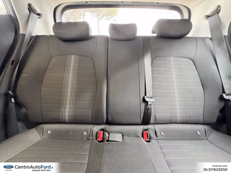Hyundai i10 usata a Roma (9)
