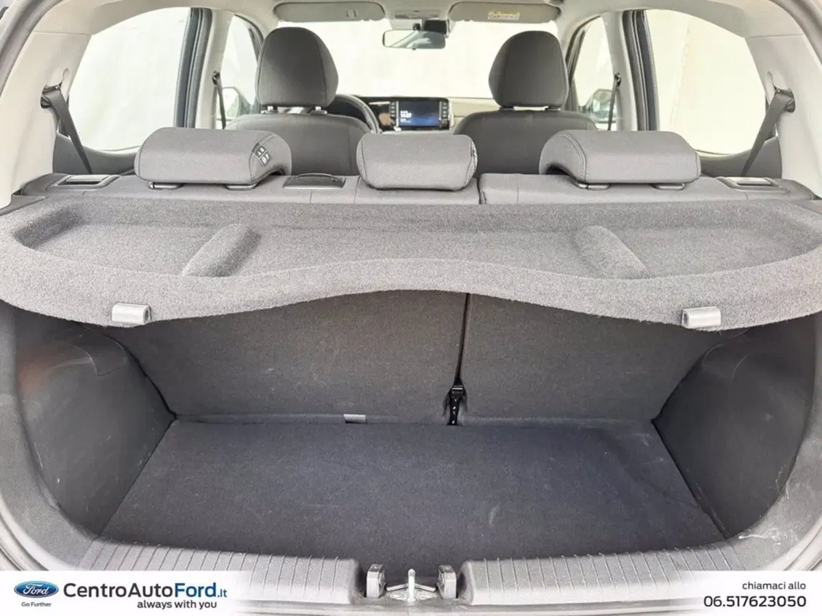 Hyundai i10 usata a Roma (11)