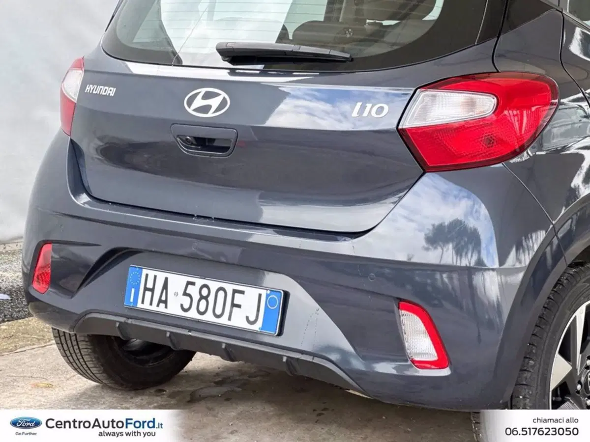 Hyundai i10 usata a Roma (17)