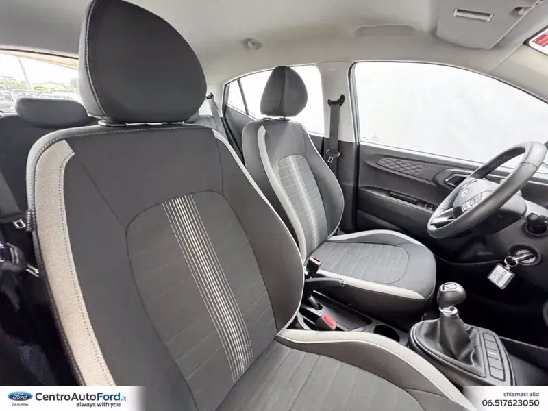 Hyundai i10 usata a Roma (7)