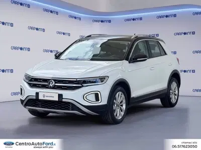 Volkswagen T-Roc 1.0 TSI Style del 2023 usata a Albano Laziale