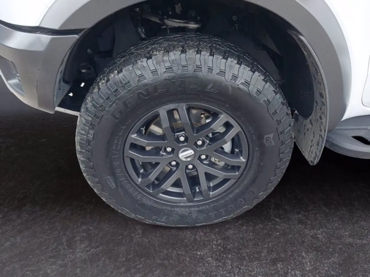 Ford Ranger Pick-up usata a Milano (16)