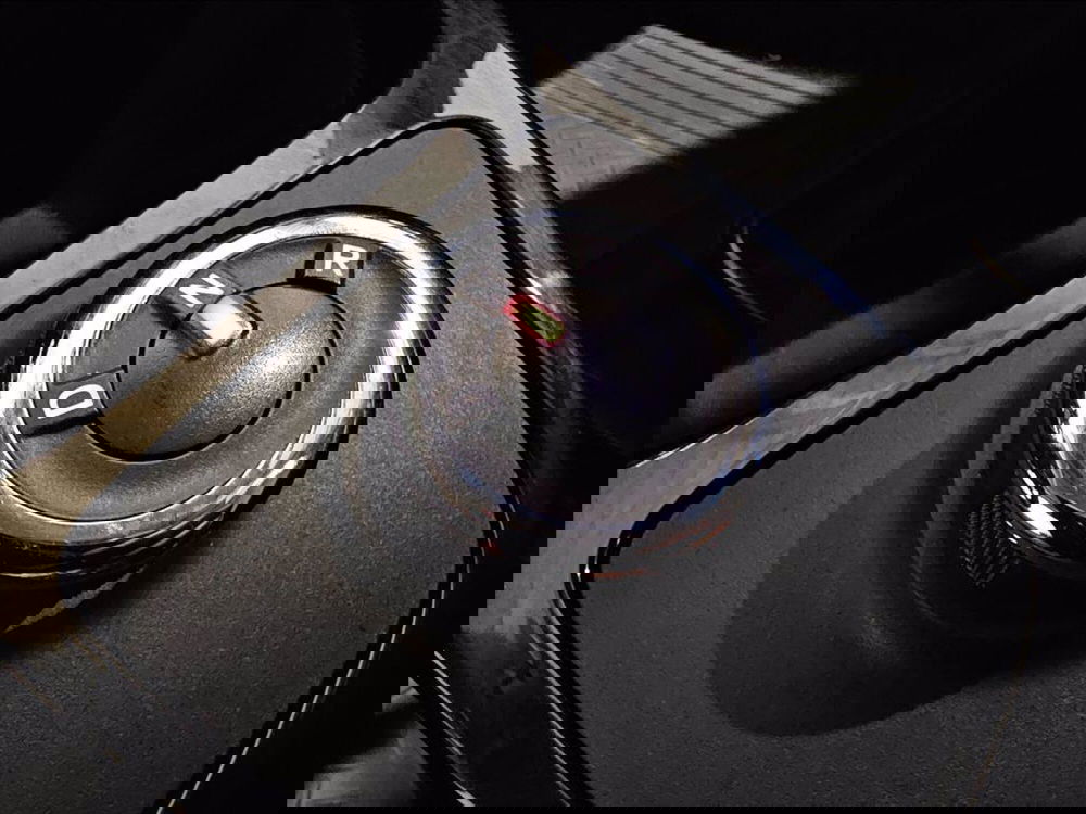 Dacia Spring usata a Palermo (17)