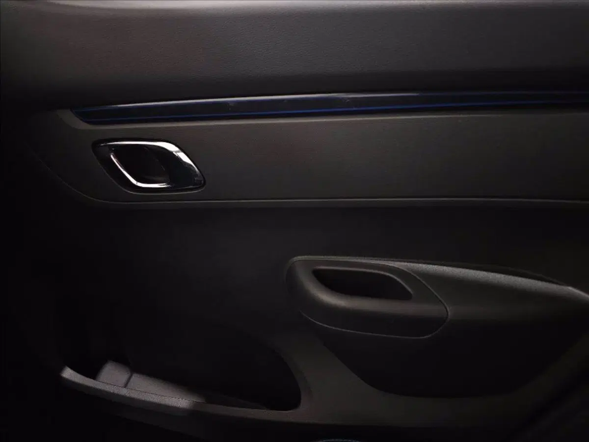 Dacia Spring usata a Palermo (20)