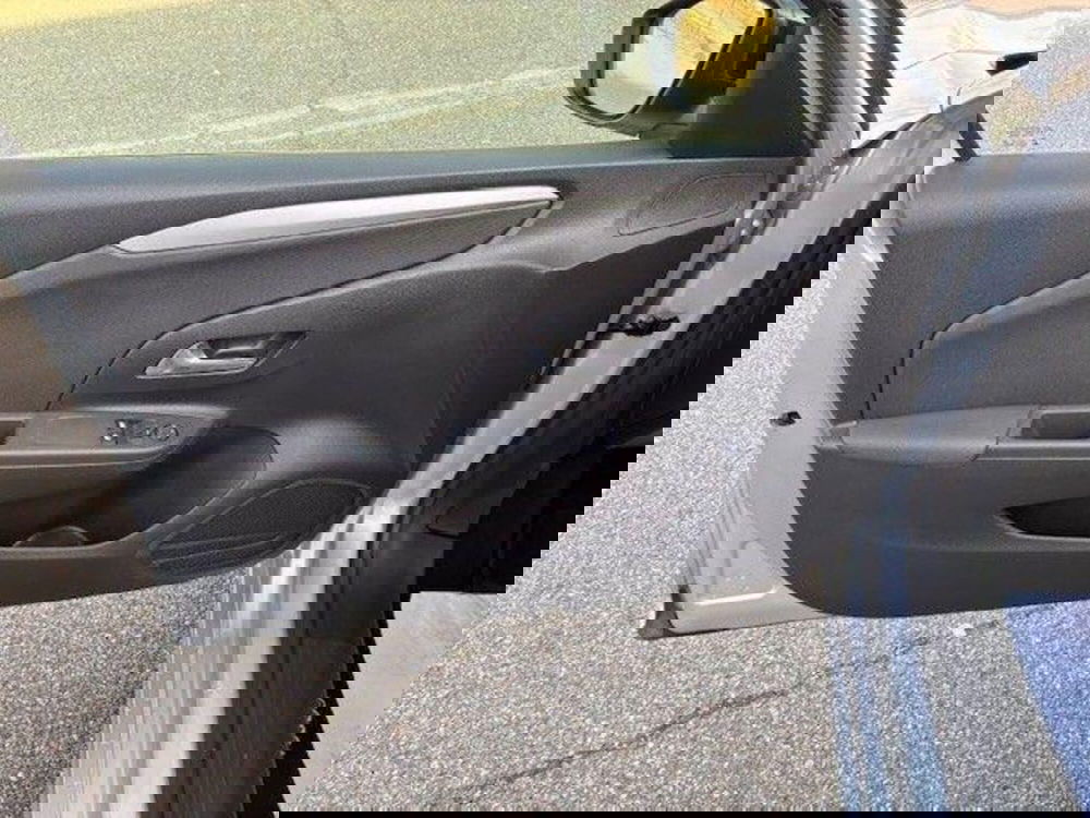 Opel Corsa usata a Milano (10)