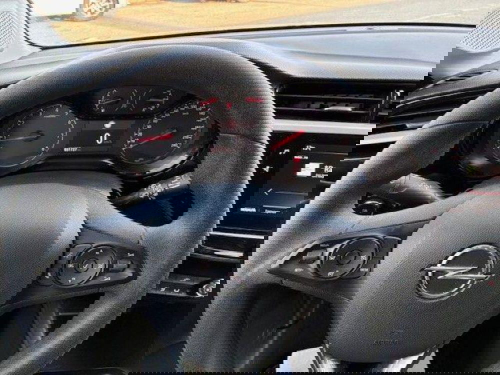 Opel Corsa usata a Milano (13)