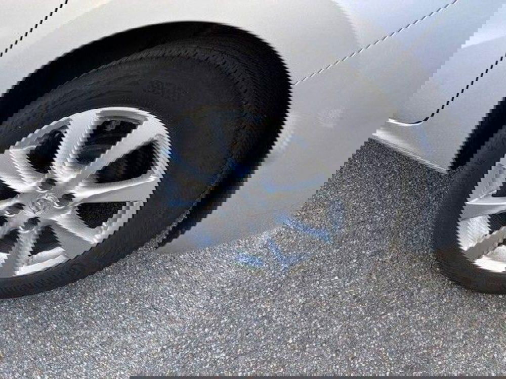 Opel Corsa usata a Milano (6)