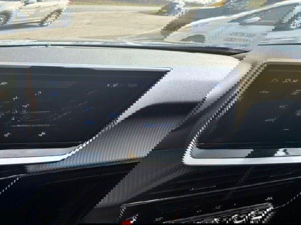 Peugeot 2008 usata a Milano (7)