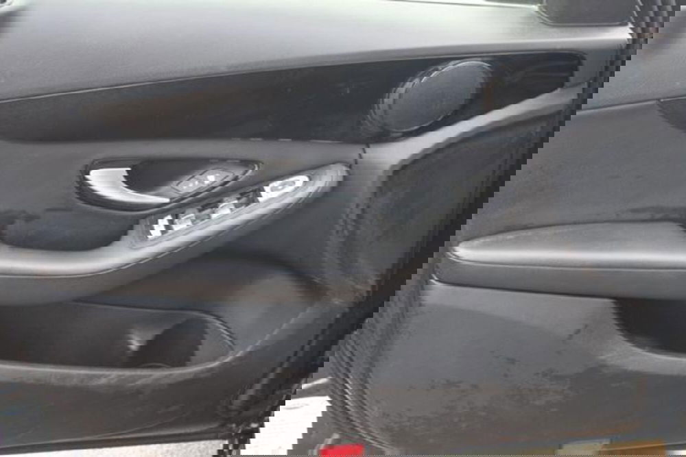 Mercedes-Benz Classe C usata a Lecce (13)