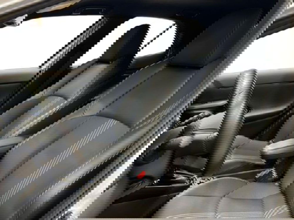 Toyota Yaris Cross usata a Vercelli (12)