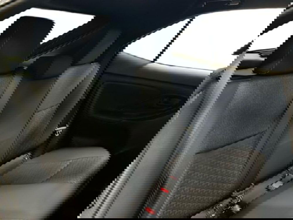 Toyota Yaris Cross usata a Vercelli (8)