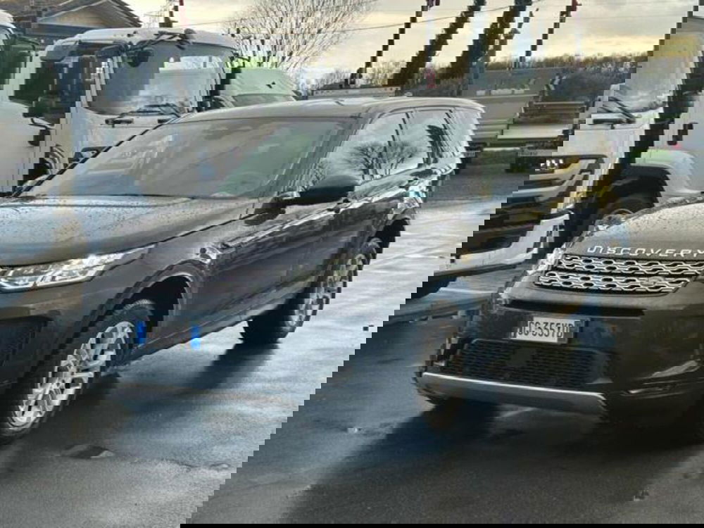 Land Rover Discovery Sport usata a Lucca (3)