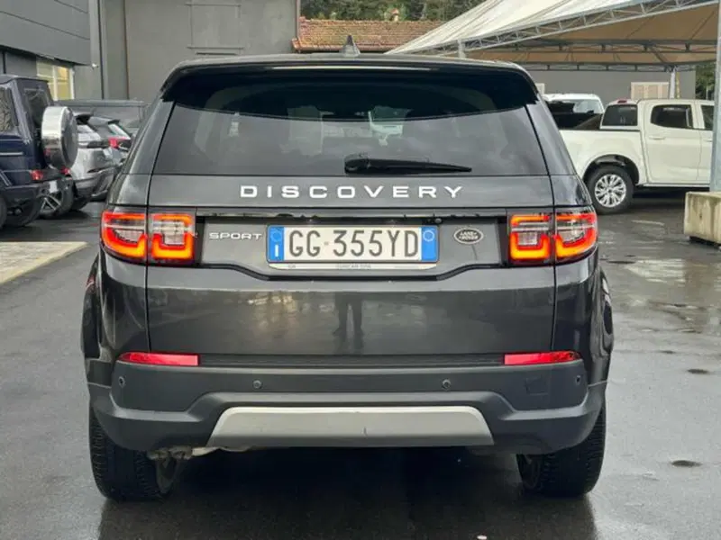Land Rover Discovery Sport usata a Lucca (5)