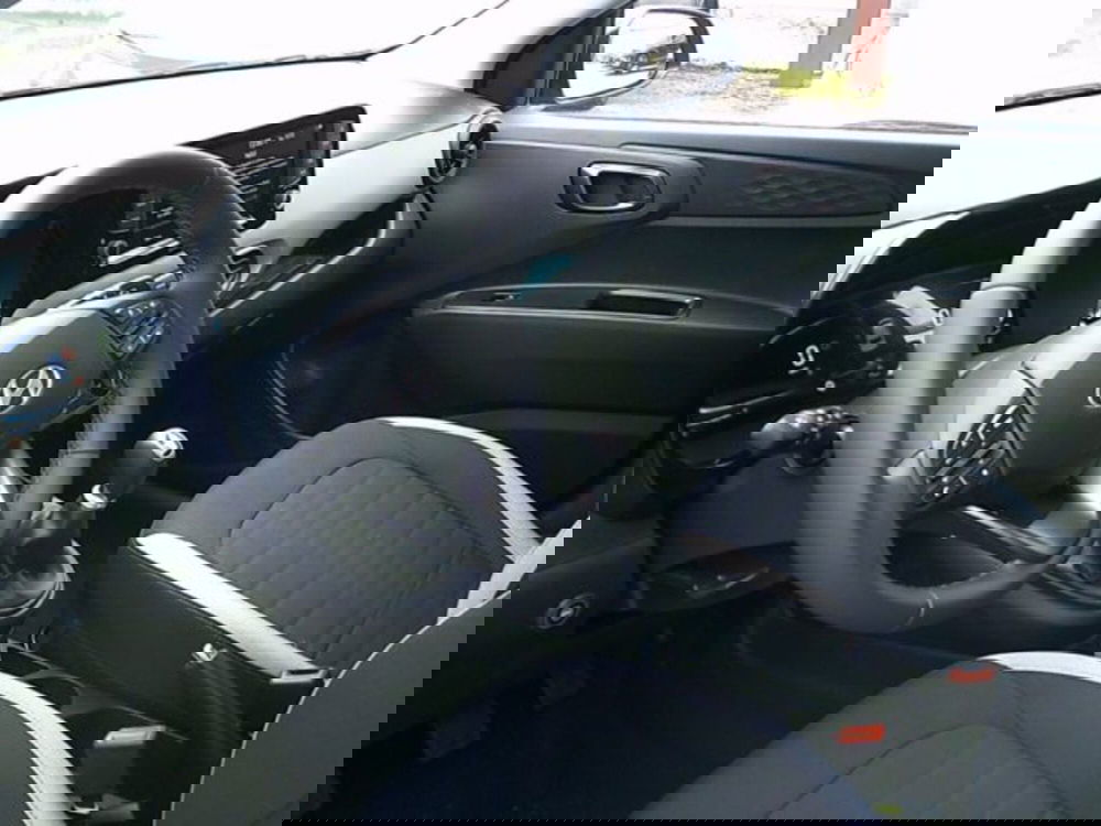 Hyundai i10 nuova a Novara (6)