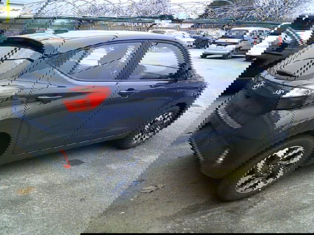 Hyundai i10 nuova a Novara (3)