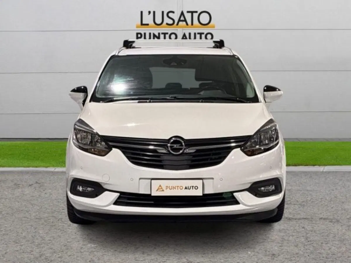 Opel Zafira usata a Ancona (2)