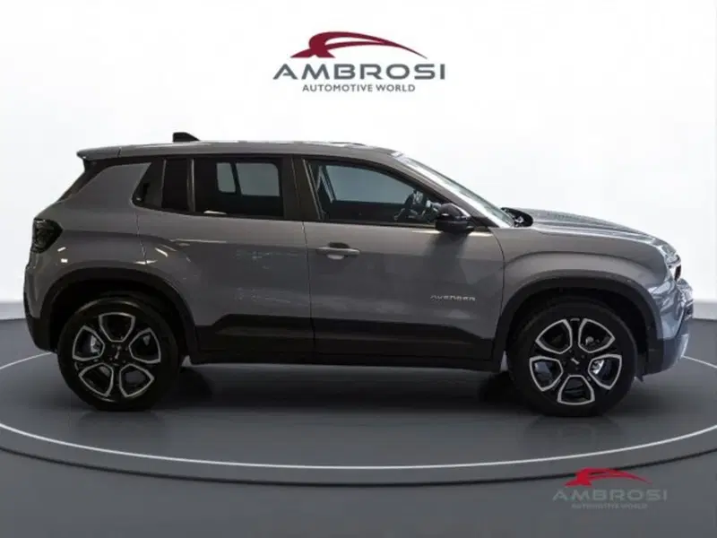 Jeep Avenger nuova a Perugia (5)
