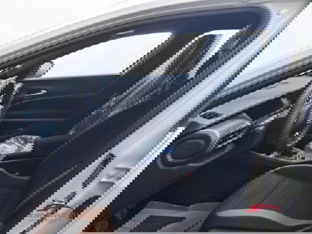 Jeep Avenger nuova a Perugia (10)