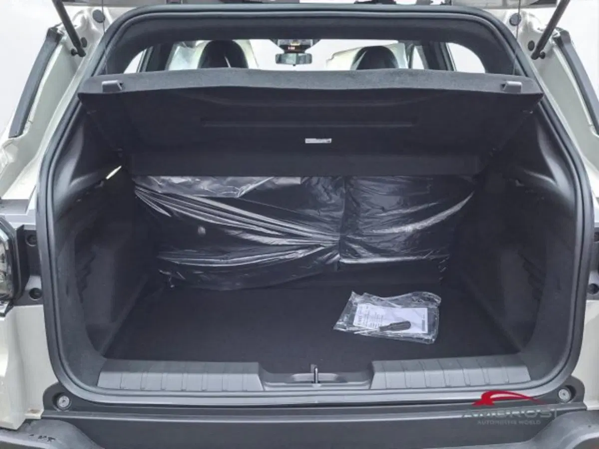 Jeep Avenger nuova a Perugia (9)