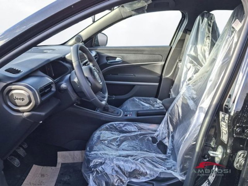 Jeep Avenger nuova a Perugia (10)