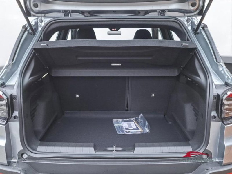 Jeep Avenger nuova a Perugia (9)