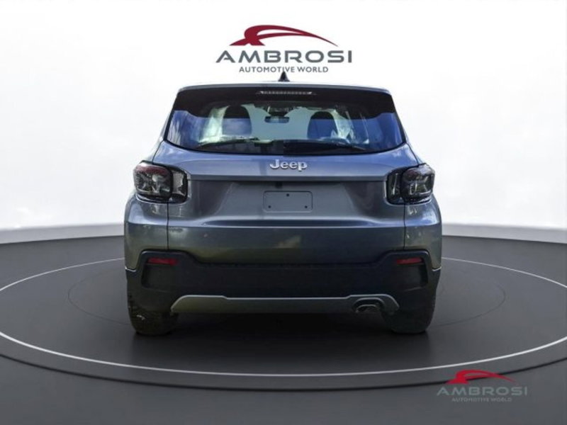 Jeep Avenger nuova a Perugia (8)