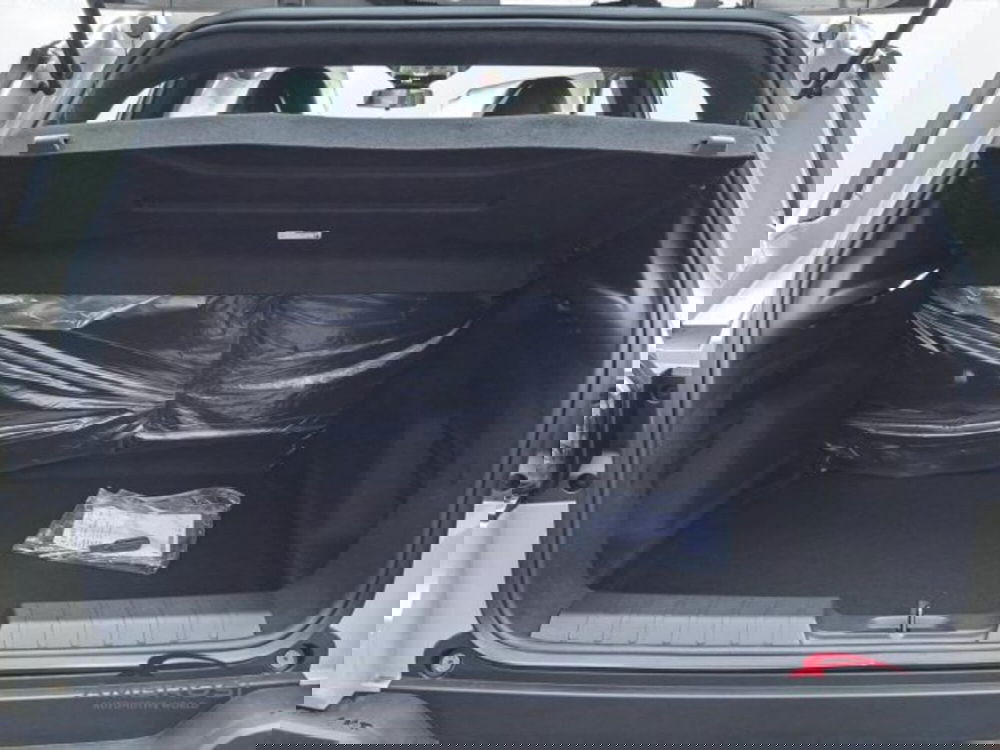 Jeep Avenger nuova a Perugia (9)