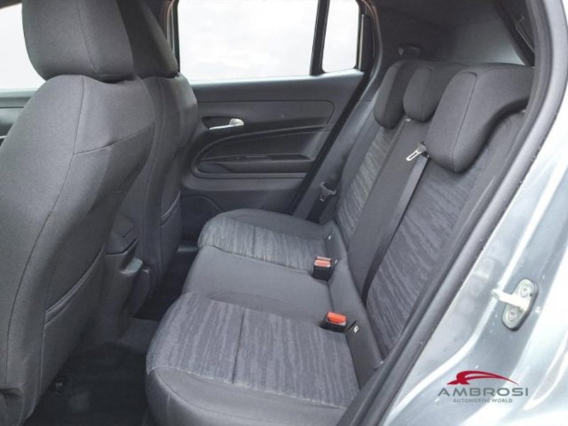 Jeep Avenger nuova a Perugia (11)