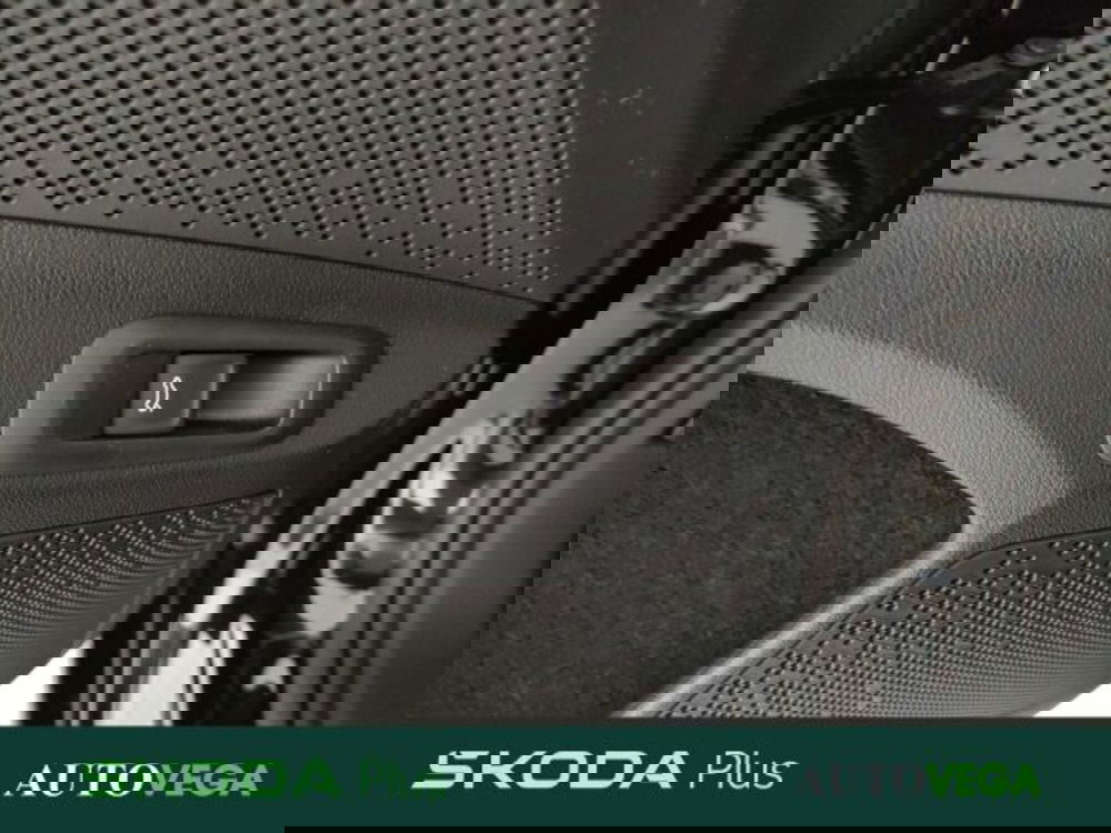 Skoda Enyaq Coupé usata a Vicenza (14)