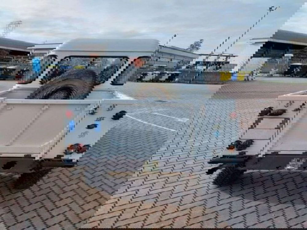 Land Rover Defender usata a Firenze (5)