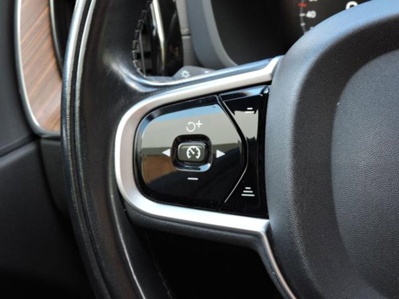 Volvo XC60 usata a Firenze (18)