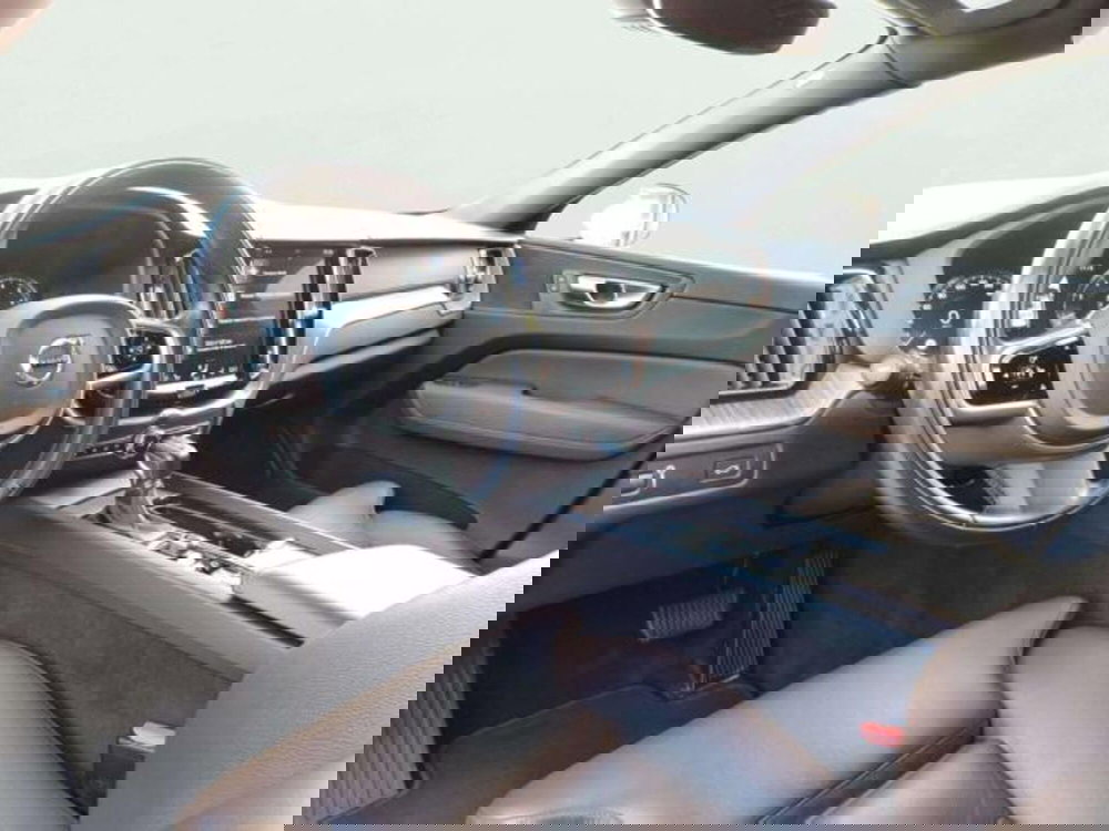 Volvo XC60 usata a Firenze (8)