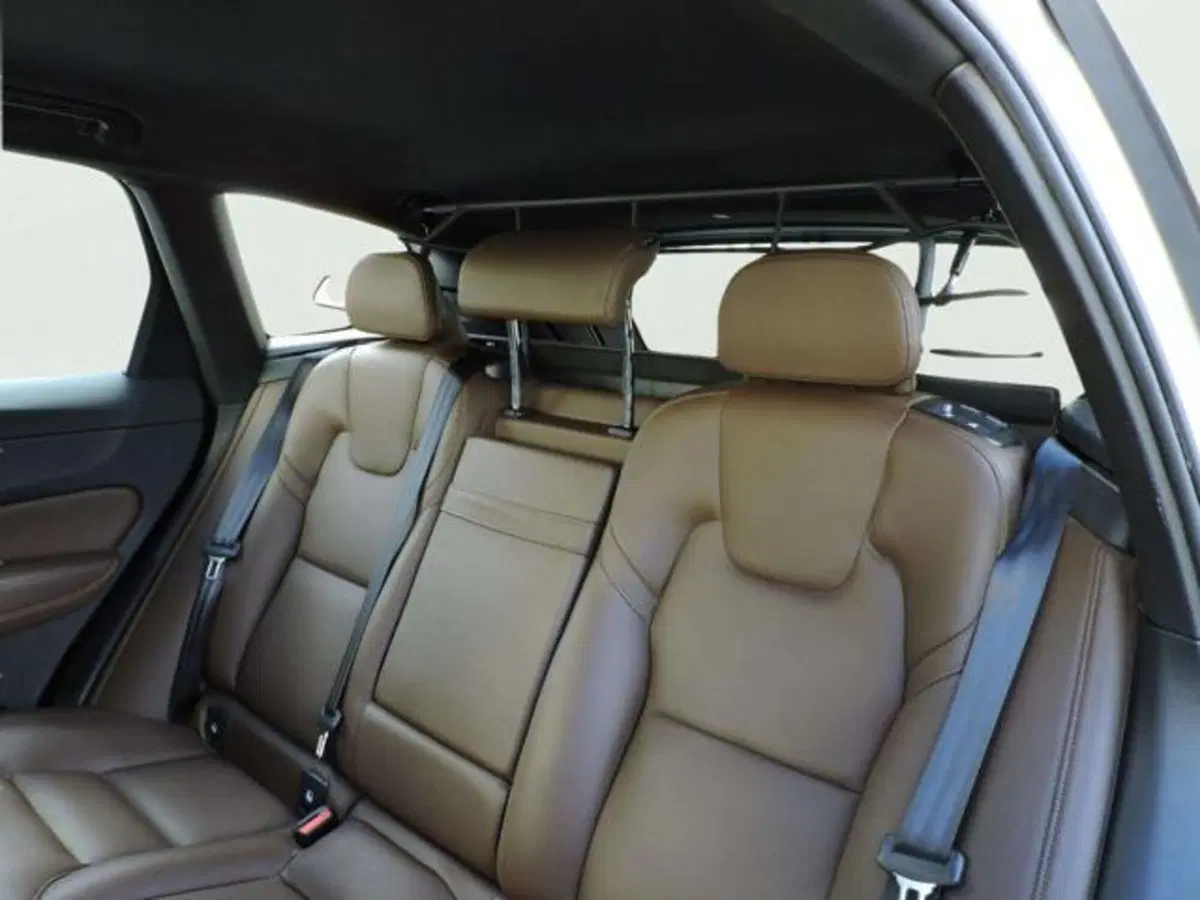 Volvo XC60 usata a Firenze (9)