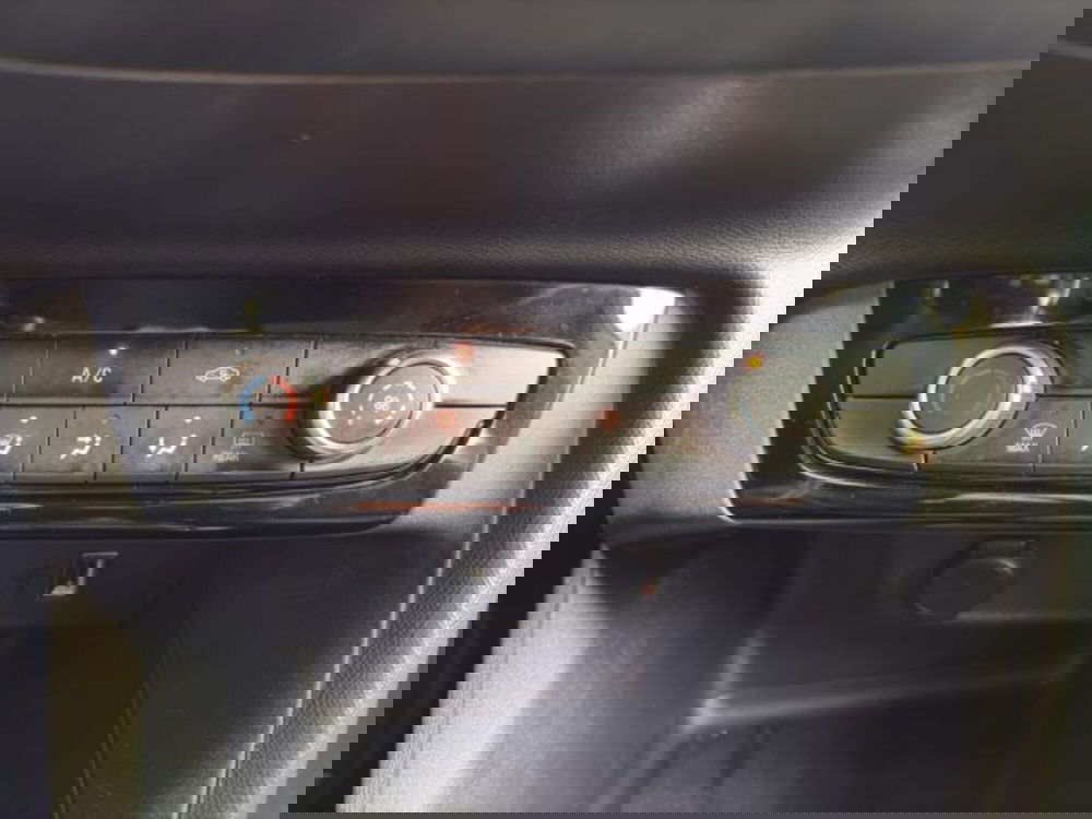 Opel Corsa usata a Perugia (16)