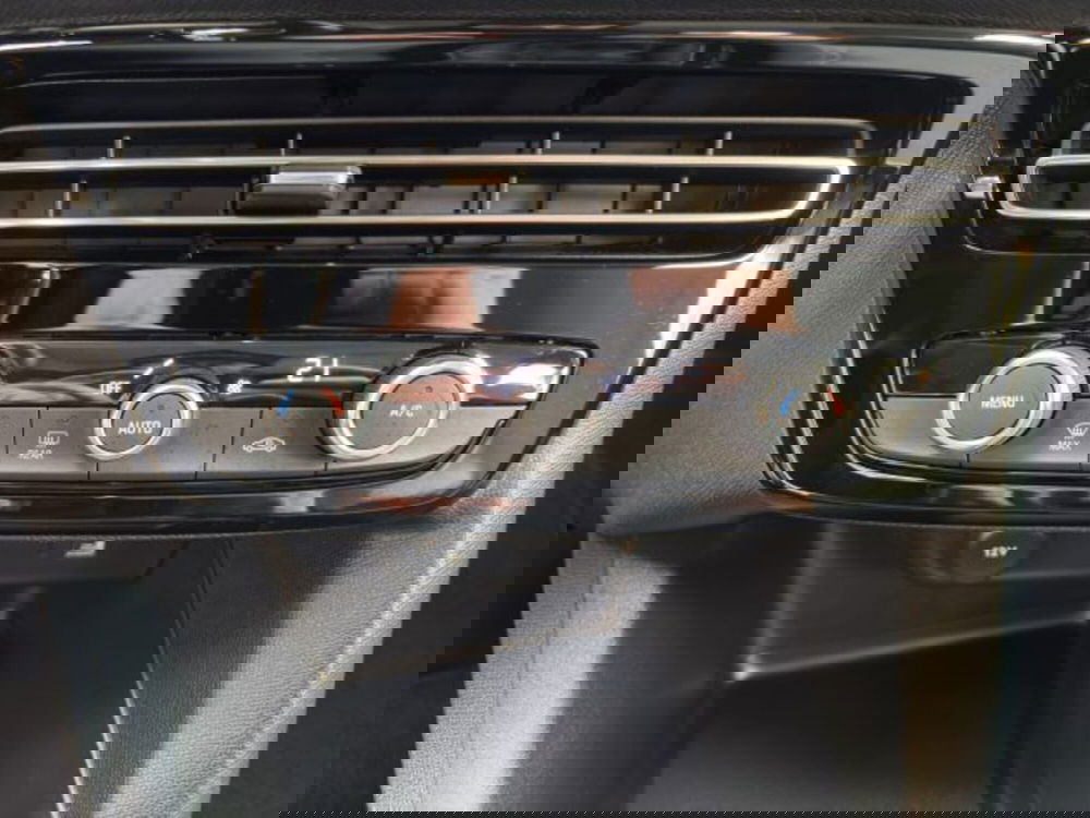 Opel Mokka usata a Perugia (17)