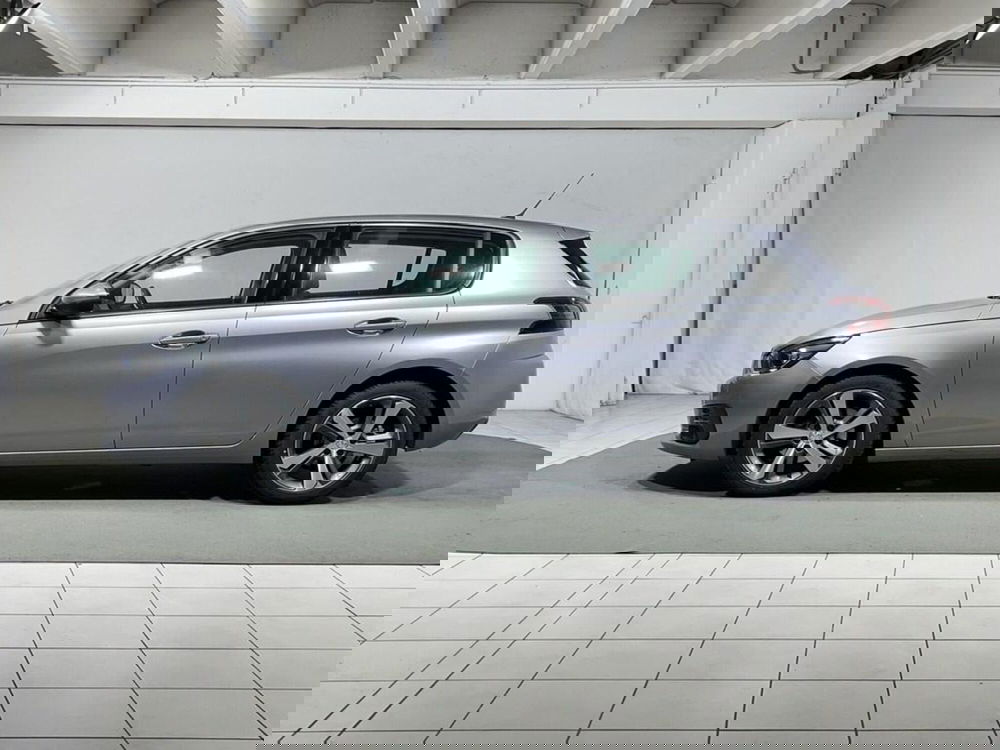 Peugeot 308 usata a Sondrio (2)