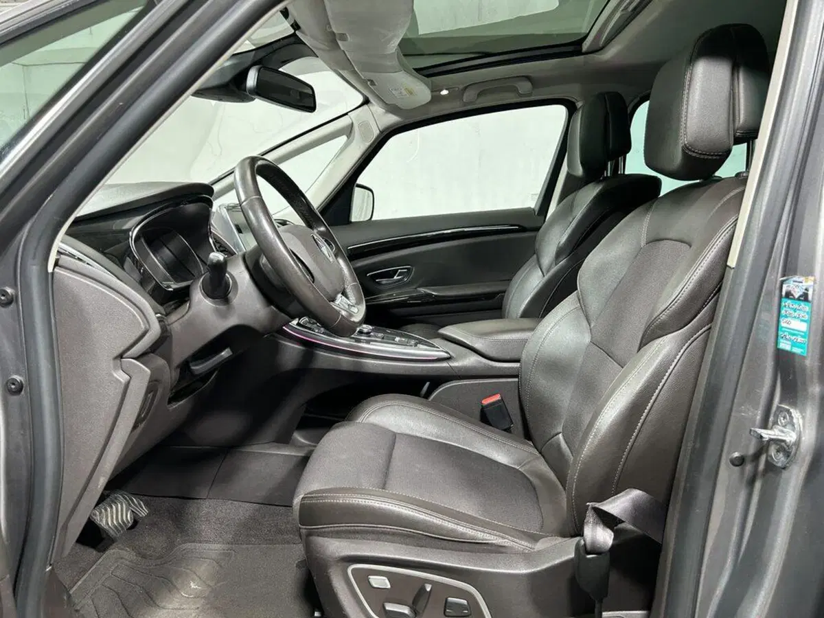Renault Espace usata a Sondrio (10)