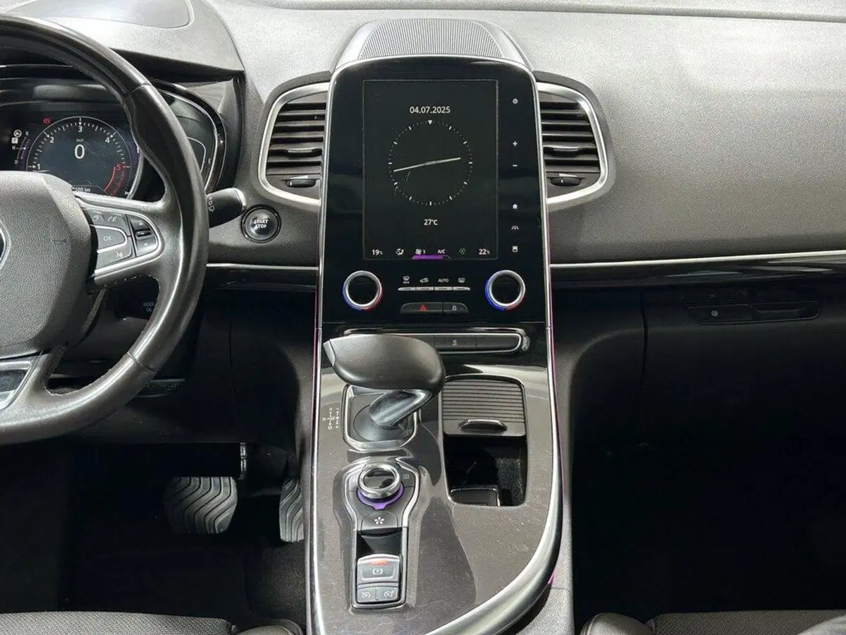 Renault Espace usata a Sondrio (13)