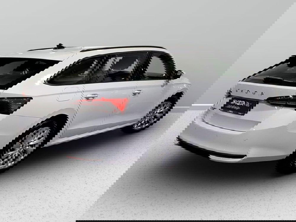 Skoda Octavia Station Wagon usata a Padova (4)