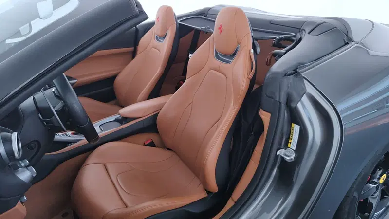Ferrari Portofino Spider usata a Perugia (14)