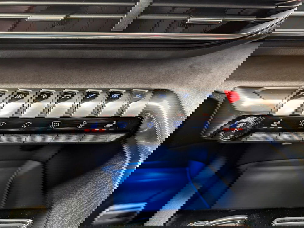 Peugeot 3008 usata a Teramo (20)