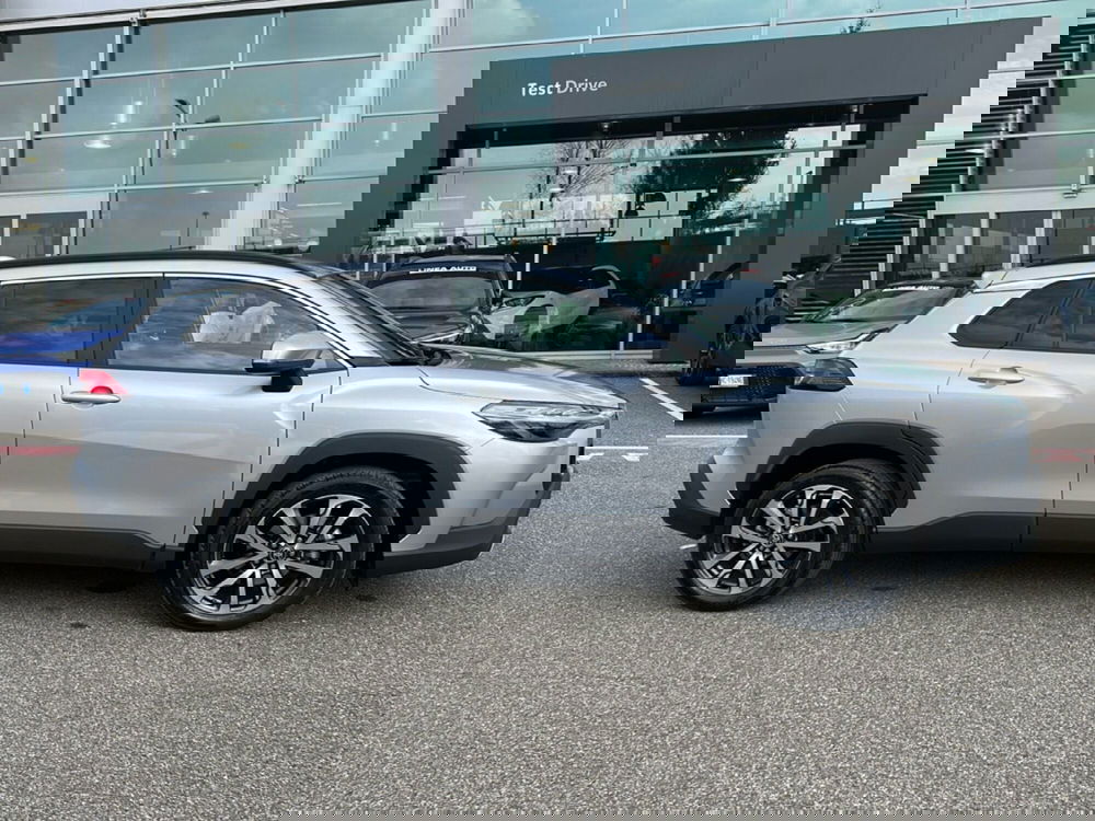 Toyota Corolla Cross Hybrid usata a Piacenza (7)