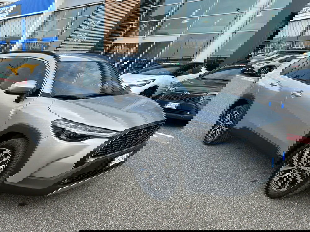 Toyota Corolla Cross Hybrid usata a Piacenza (8)