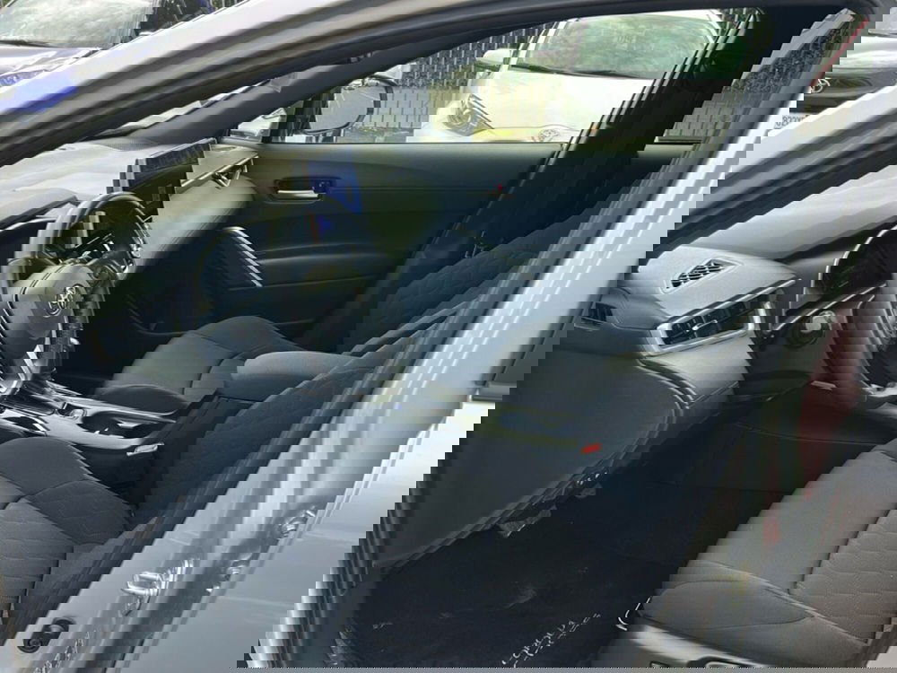 Toyota Corolla Cross Hybrid usata a Piacenza (9)