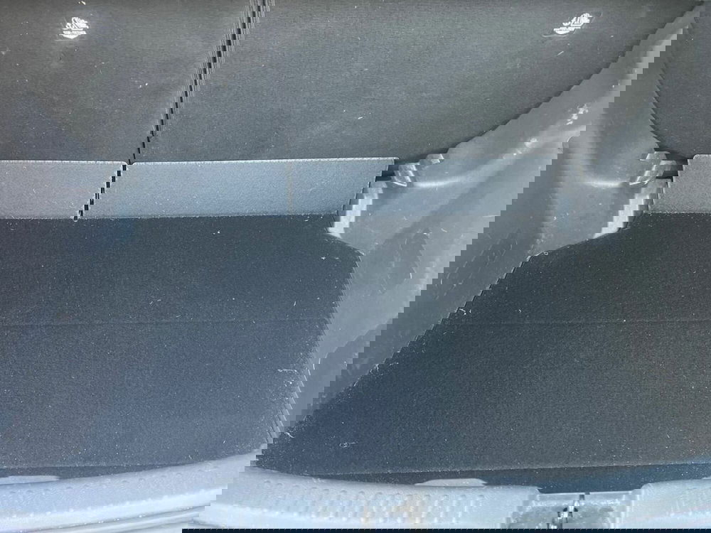 Toyota Yaris usata a Lecco (13)