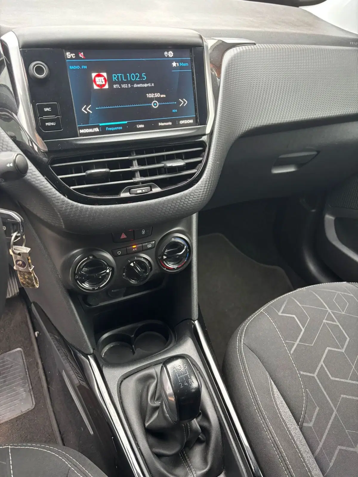 Peugeot 2008 usata a Torino (10)