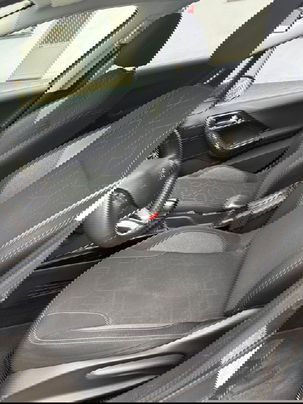 Peugeot 2008 usata a Torino (16)