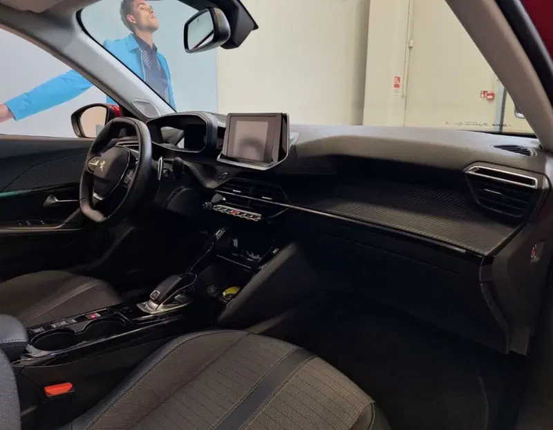 Peugeot 2008 usata a Ferrara (4)