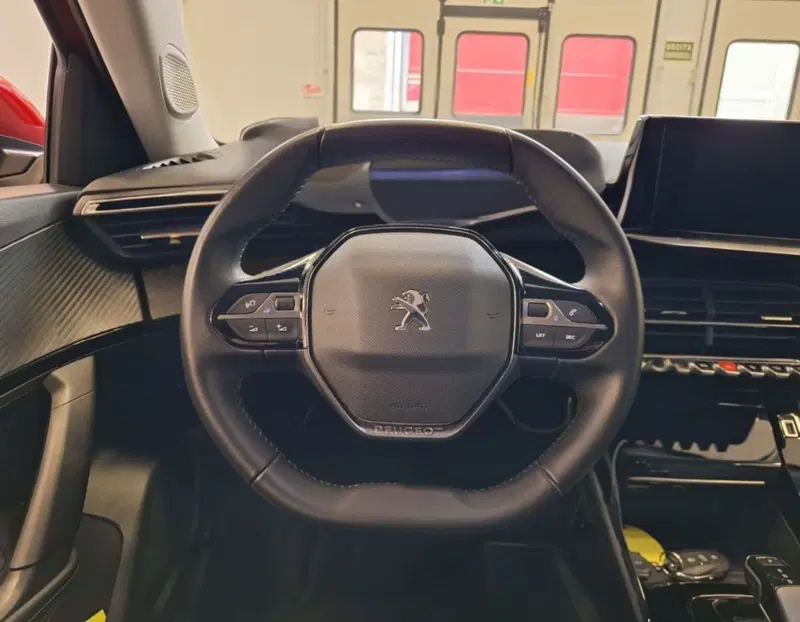 Peugeot 2008 usata a Ferrara (8)
