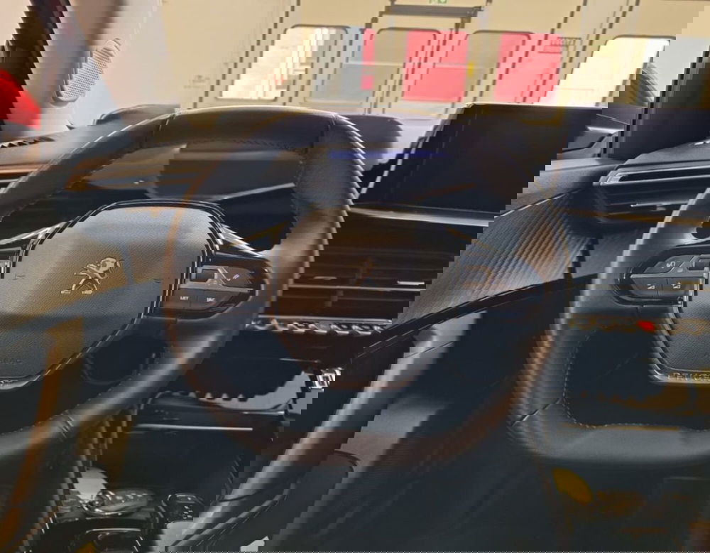 Peugeot 2008 usata a Ferrara (8)